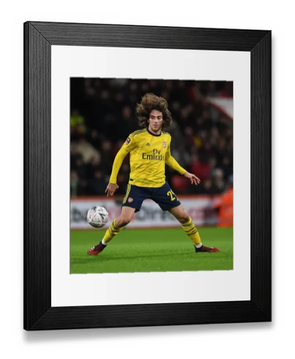 Framed Print : Matteo Guendouzi in Action: Arsenal's FA Cup Battle at AFC Bournemouth