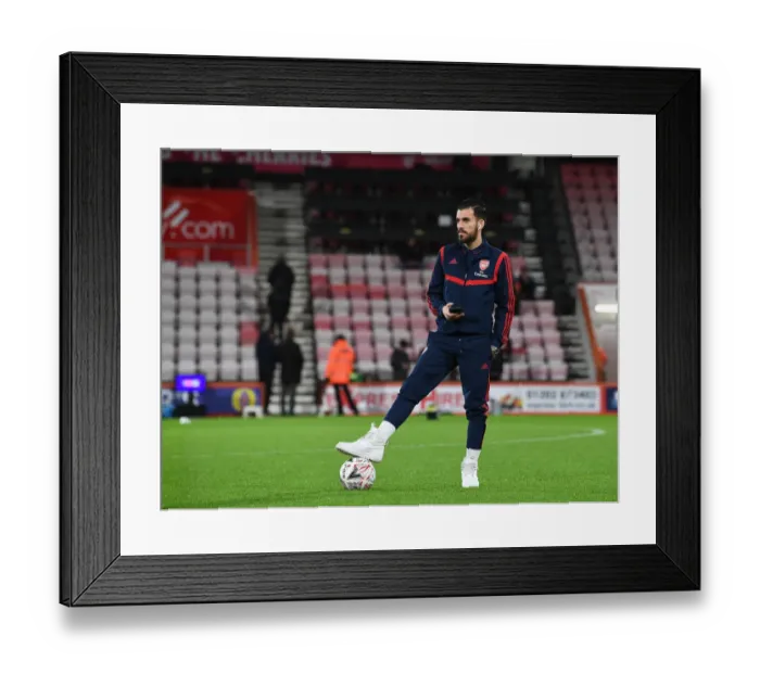 Framed Print : Arsenal's Dani Ceballos Prepares for FA Cup Clash Against AFC Bournemouth Framed Print : Arsenal's Dani Ceballos Prepares for FA Cup Clash Against AFC Bournemouth
