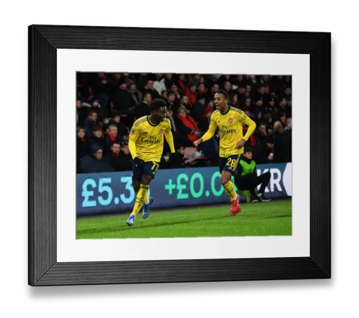 Framed Print : Arsenal's Bukayo Saka and Joe Willock Celebrate Goal in FA Cup Fourth Round Against AFC Bournemouth