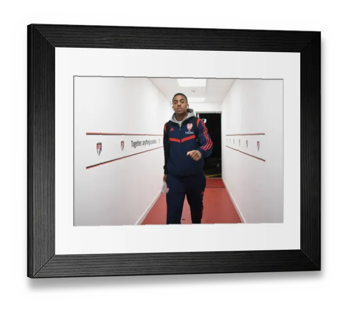 Framed Print : Arsenal's Joe Willock Arrives at Vitality Stadium for FA Cup Fourth Round Clash vs AFC Bournemouth