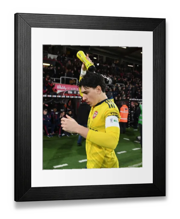 Framed Print : Arsenal's Hector Bellerin Prepares for FA Cup Clash Against AFC Bournemouth Framed Print : Arsenal's Hector Bellerin Prepares for FA Cup Clash Against AFC Bournemouth
