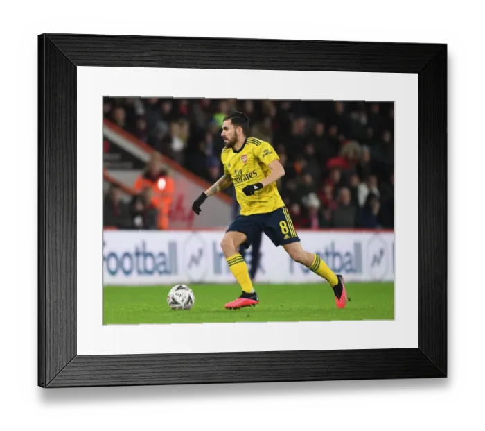 Framed Print : Arsenal vs. AFC Bournemouth: FA Cup Fourth Round Battle at Vitality Stadium