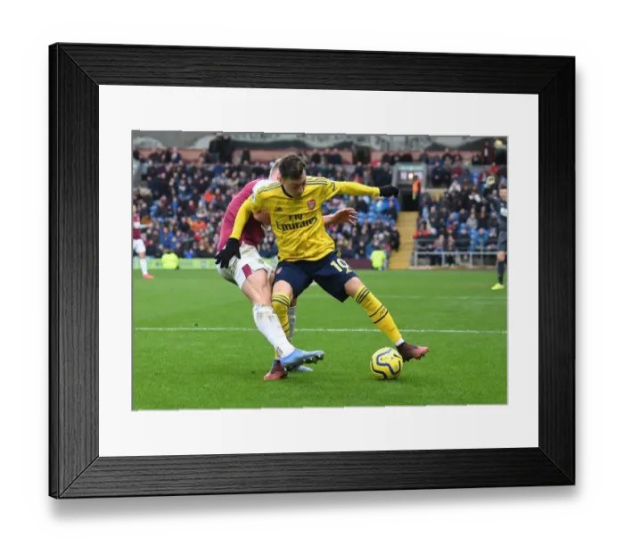 Framed Print : Mesut Ozil vs. Charlie Taylor: Burnley vs. Arsenal, Premier League 2019-20 Framed Print : Mesut Ozil vs. Charlie Taylor: Burnley vs. Arsenal, Premier League 2019-20