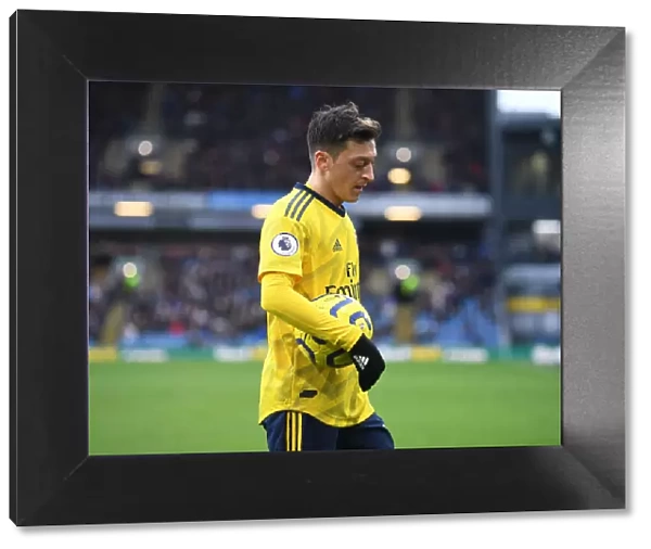 Mesut Ozil in Action: Burnley vs. Arsenal, Premier League 2019-20