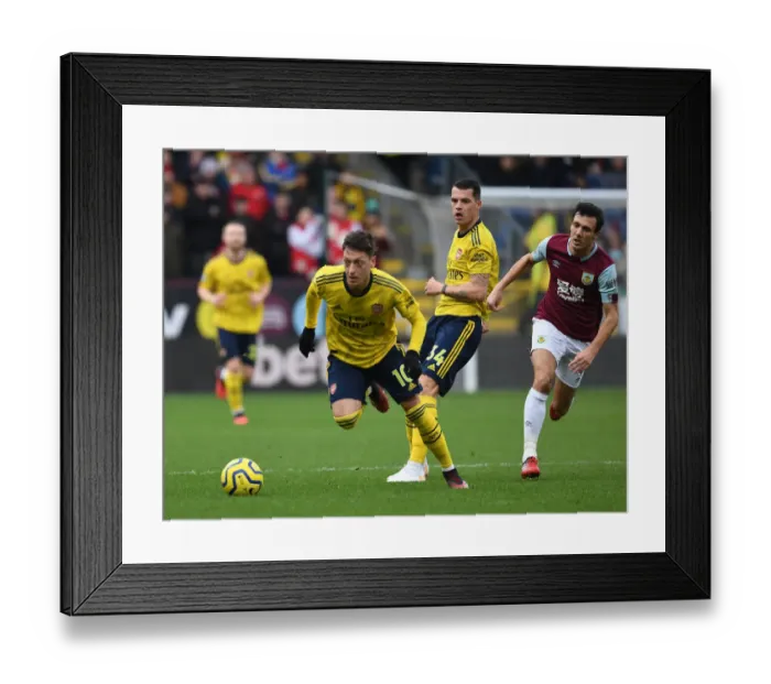 Framed Print : Premier League: Burnley vs Arsenal Clash at Turf Moor, February 2020 Framed Print : Premier League: Burnley vs Arsenal Clash at Turf Moor, February 2020