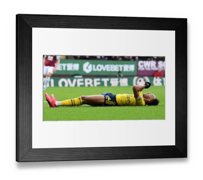 Framed Print : Aubameyang in Action: Arsenal vs Burnley, Premier League 2019-20