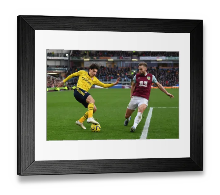 Framed Print : Bellerin vs Taylor: Burnley vs Arsenal, Premier League Clash (February 2020) Framed Print : Bellerin vs Taylor: Burnley vs Arsenal, Premier League Clash (February 2020)