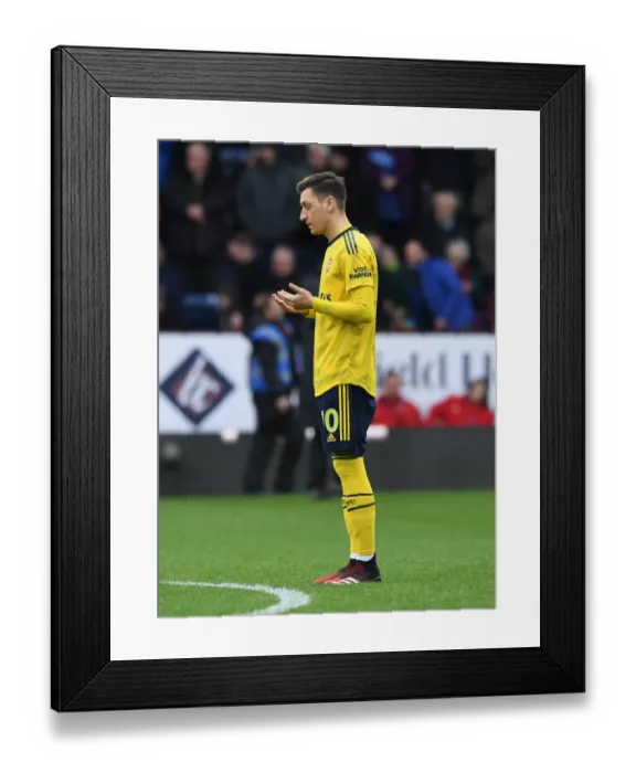 Framed Print : Mesut Ozil: Arsenal's Star Gear Up for Burnley Clash (2019-20)