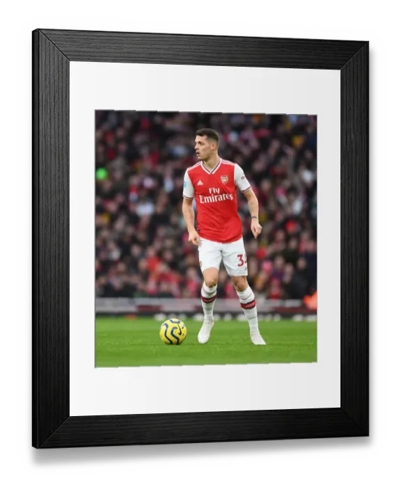 Framed Print : Arsenal vs Newcastle United: Premier League Showdown at Emirates Stadium