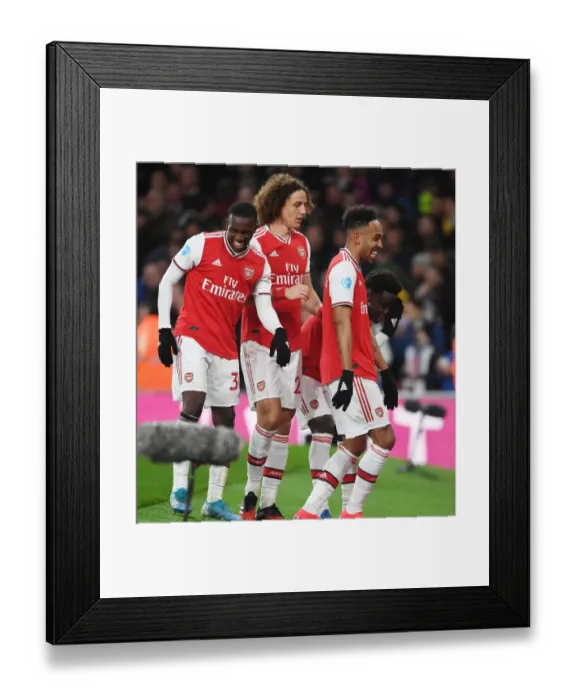 Framed Print : Arsenal vs Newcastle United: Premier League Showdown at Emirates Stadium