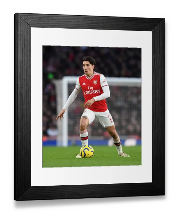 Framed Print : Arsenal's Bellerin Faces Newcastle in Premier League Showdown