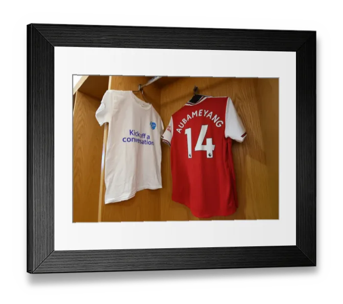 Framed Print : Arsenal vs Newcastle United: Heads Up Mental Health Awareness Warm-Up, Premier League 2019-20 Framed Print : Arsenal vs Newcastle United: Heads Up Mental Health Awareness Warm-Up, Premier League 2019-20
