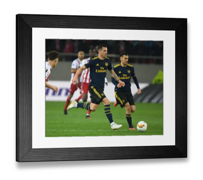 Framed Print : Arsenal Takes on Olympiacos in Europa League: First Leg (2020) - Action Shot at Karaiskakis Stadium, Piraeus, Greece