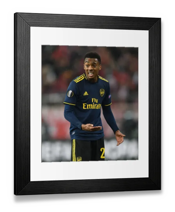 Framed Print : Joe Willock in Action: Olympiacos vs. Arsenal - UEFA Europa League Round of 32, Piraeus, 2020 Framed Print : Joe Willock in Action: Olympiacos vs. Arsenal - UEFA Europa League Round of 32, Piraeus, 2020