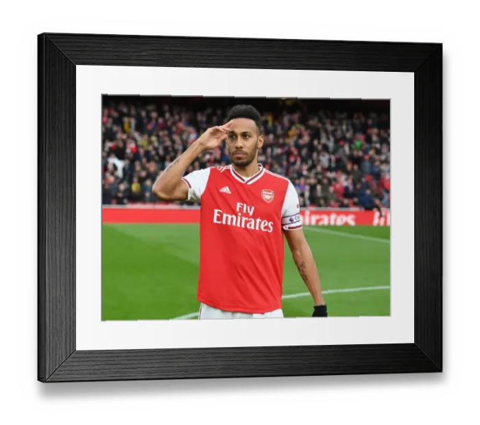 Framed Print : Arsenal's Aubameyang Readies for Arsenal vs. Everton Clash