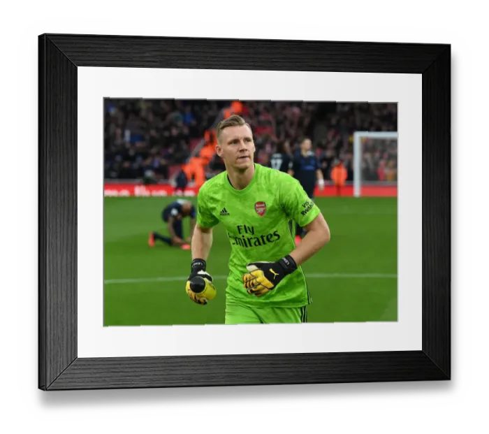 Framed Print : Arsenal's Bernd Leno Prepares for Arsenal v Everton Premier League Clash at Emirates Stadium
