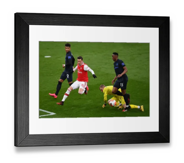 Framed Print : Arsenal vs Everton: Ozil Faces Triple Threat from Mina, Holgate, and Pickford
