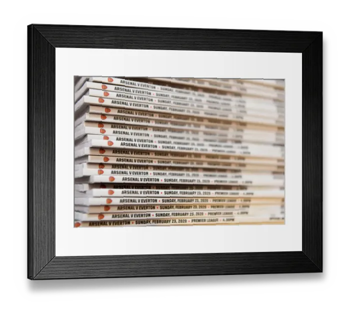 Framed Print : Arsenal vs. Everton: Premier League Clash at Emirates Stadium