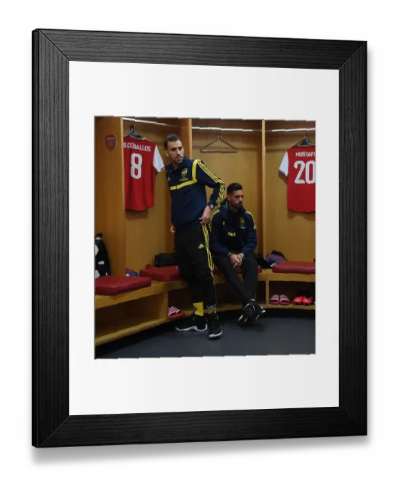 Framed Print : Arsenal FC: Dani Ceballos and Pablo Mari in the Changing Room Before Europa League Match vs Olympiacos