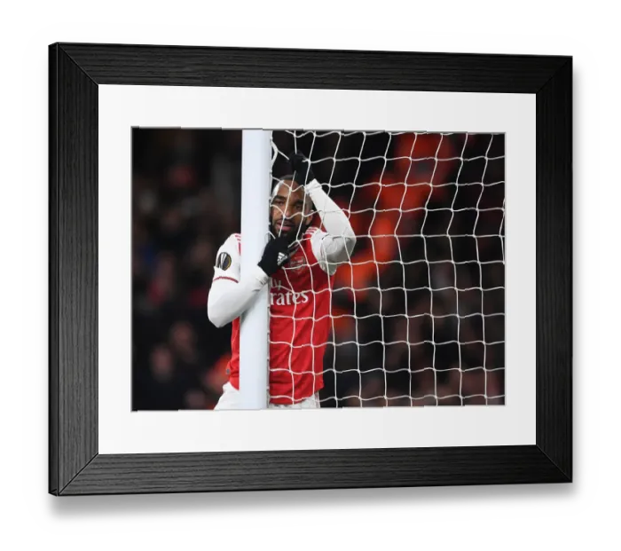 Framed Print : Alexis Lacazette in Action: Arsenal vs. Olympiacos, Europa League Clash (2019-20)