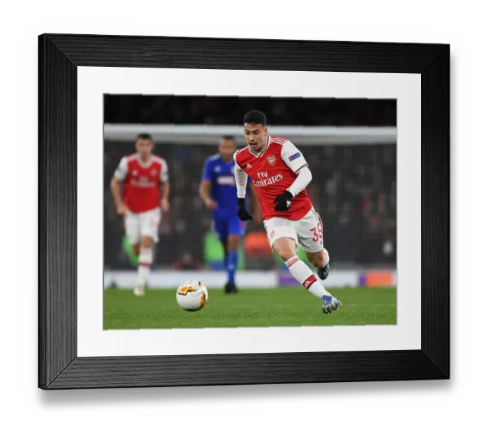 Framed Print : Arsenal's Gabriel Martinelli in Europa League Action vs Olympiacos at Emirates Stadium