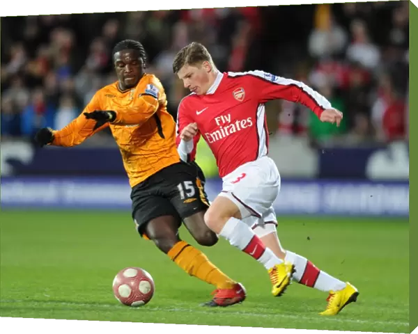 Andrey Arsahvin (Arsenal) Bernard Mendy (Hull). Hull City 1: 2 Arsenal, Barclays Premier League