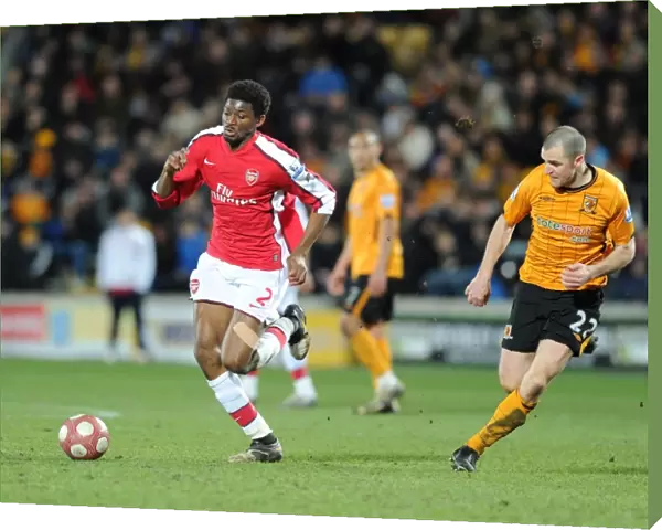 Abou Diaby (Arsenal) Dean Marney (Hull). Hull City 1: 2 Arsenal, Barclays Premier League