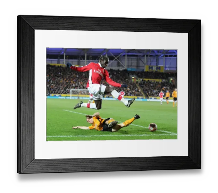 Framed Print : Bacary Sagna (Arsenal) Dean Marney (Hull). Hull City 1: 2 Arsenal, Barclays Premier League Framed Print : Bacary Sagna (Arsenal) Dean Marney (Hull). Hull City 1: 2 Arsenal, Barclays Premier League