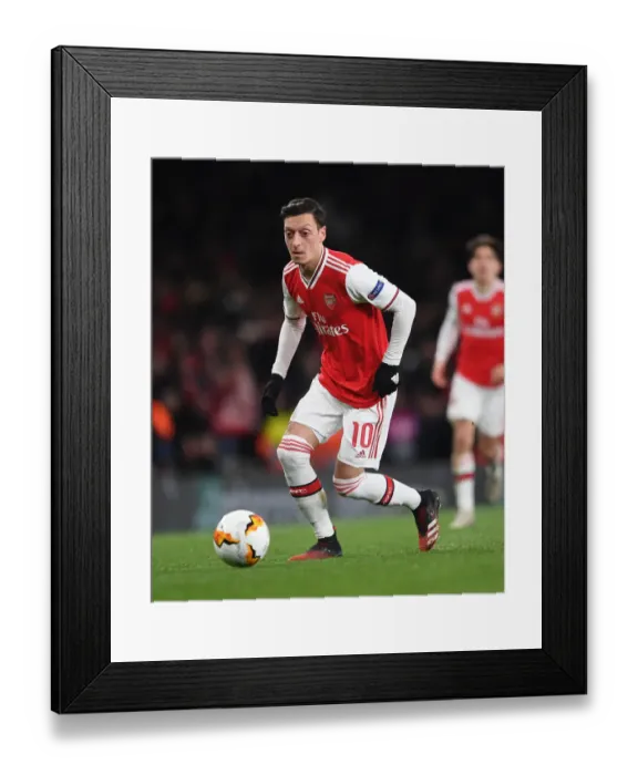 Framed Print : Mesut Ozil: Arsenal's Europa League Showdown vs. Olympiacos
