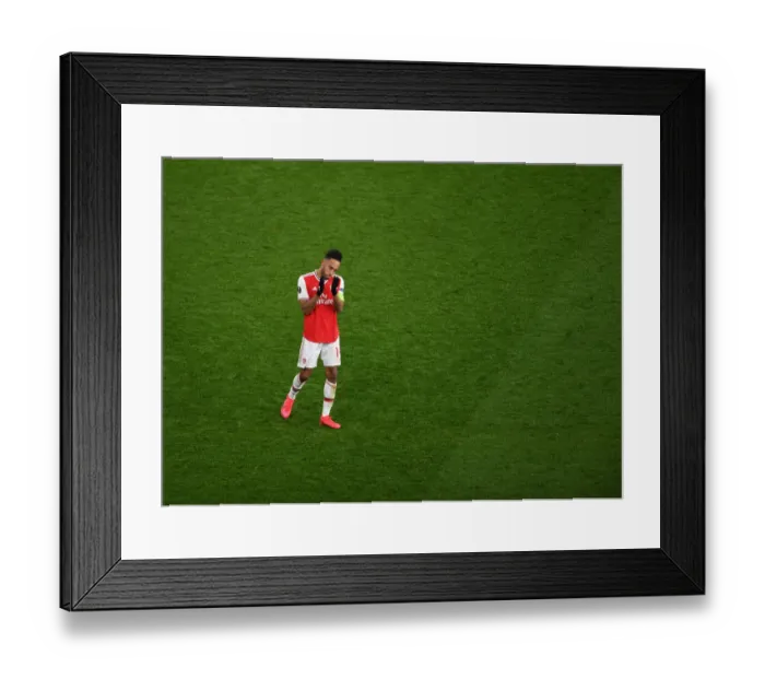 Framed Print : Arsenal's Aubameyang Celebrates with Fans after Europa League Victory over Olympiacos