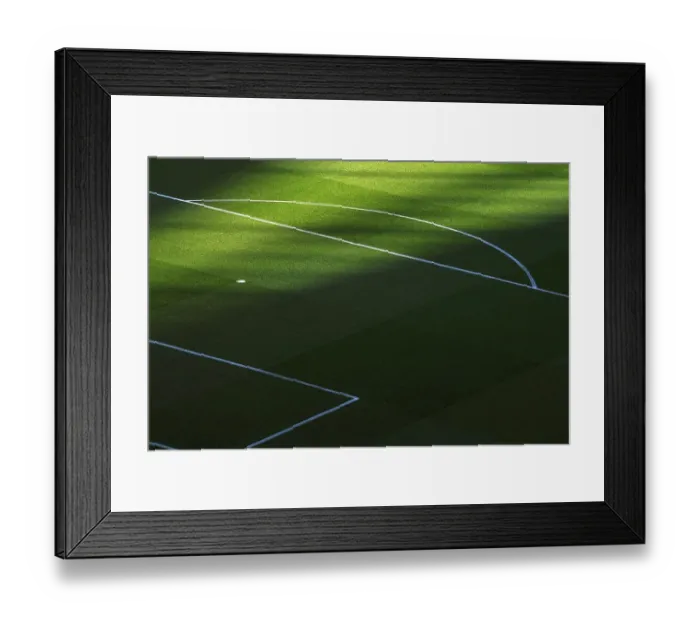 Framed Print : Arsenal FC vs Olympiacos FC: Europa League Clash at Emirates Stadium