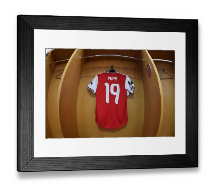 Framed Print : Arsenal's Nicolas Pepe Prepares for Europa League Showdown against Olympiacos Framed Print : Arsenal's Nicolas Pepe Prepares for Europa League Showdown against Olympiacos