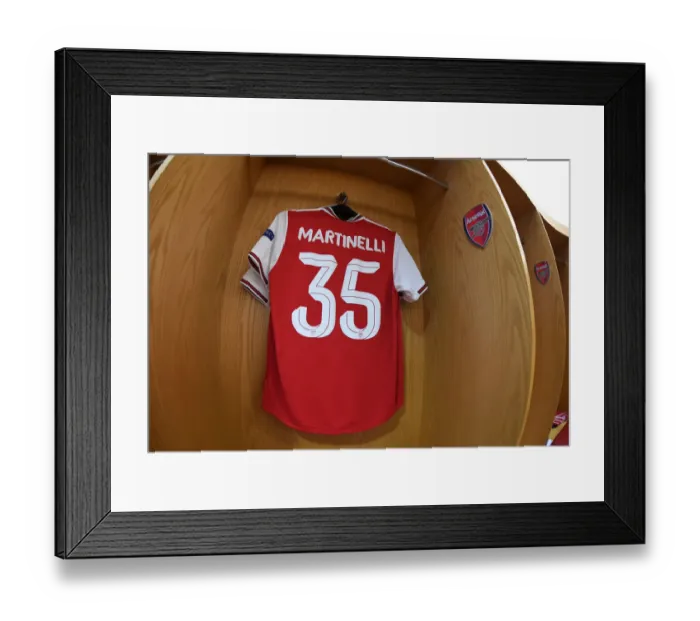 Framed Print : Arsenal's Gabriel Martinelli Readies for Olympiacos Showdown in Europa League Framed Print : Arsenal's Gabriel Martinelli Readies for Olympiacos Showdown in Europa League
