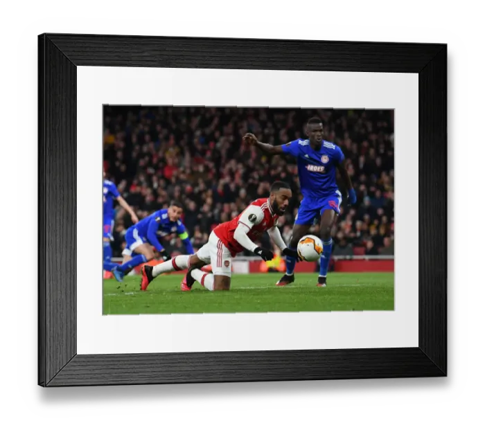 Framed Print : Alexandre Lacazette in Action: Arsenal vs. Olympiacos, Europa League 2019-20 Framed Print : Alexandre Lacazette in Action: Arsenal vs. Olympiacos, Europa League 2019-20