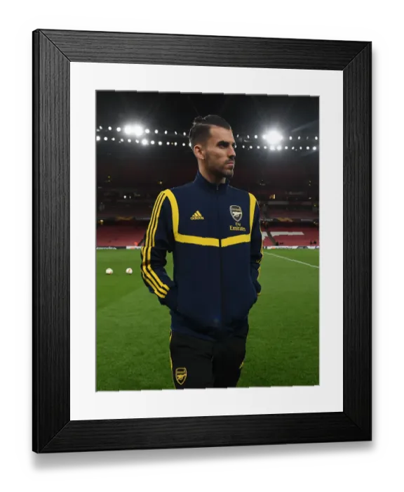 Framed Print : Arsenal FC vs Olympiacos FC: Dani Ceballos Pre-Match - UEFA Europa League Round of 32 (Arsenal 2019-20)
