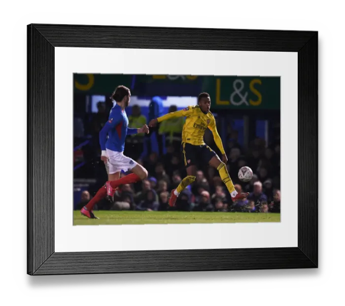 Framed Print : FA Cup Fifth Round: Portsmouth vs. Arsenal - Joe Willock in Action Framed Print : FA Cup Fifth Round: Portsmouth vs. Arsenal - Joe Willock in Action