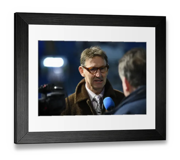 Framed Print : Arsenal vs. Portsmouth: FA Cup Fifth Round Showdown at Fratton Park, March 2020