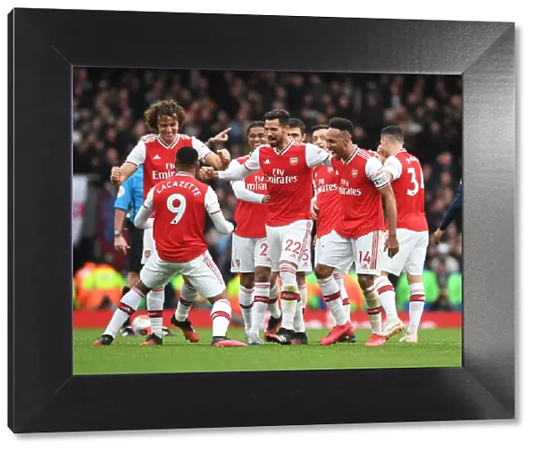 Arsenal Celebrate: Lacazette's Goal vs West Ham United (2019-20)