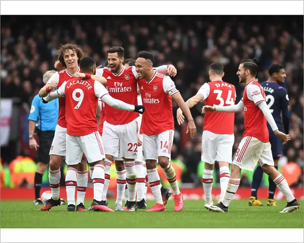 Arsenal's Alexis Lacazette Scores, Celebrates with Team against West Ham United (2019-20)