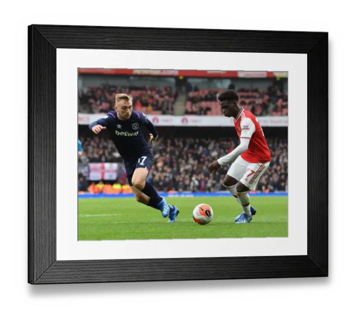 Framed Print : Arsenal vs. West Ham United: Premier League Showdown at Emirates Stadium Framed Print : Arsenal vs. West Ham United: Premier League Showdown at Emirates Stadium