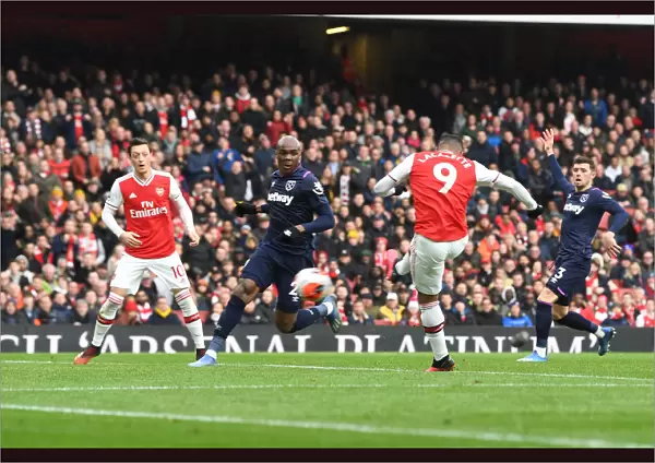 Alexis Lacazette Scores the Decisive Goal: Arsenal FC vs West Ham United, Premier League 2019-2020