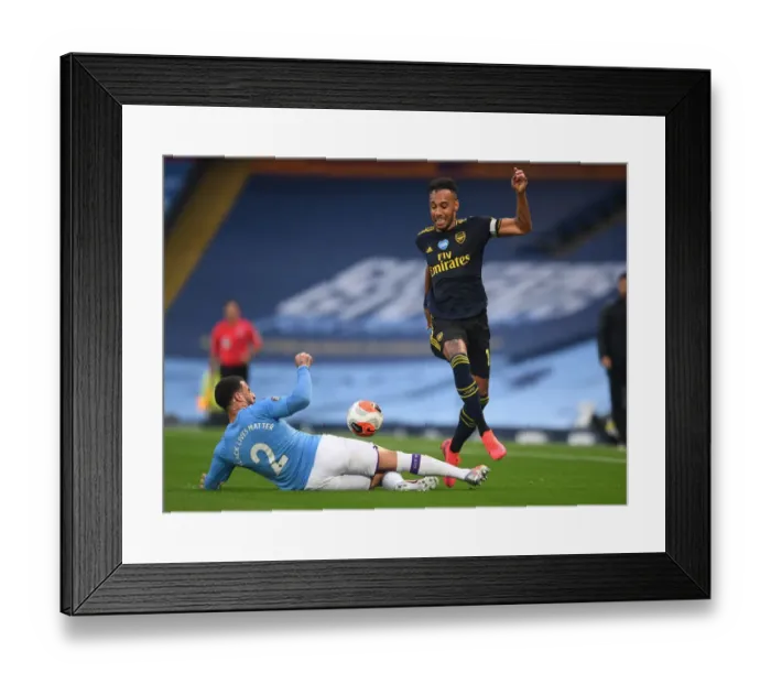 Framed Print : Manchester City vs. Arsenal: Aubameyang vs. Walker - Premier League Clash (2019-20) Framed Print : Manchester City vs. Arsenal: Aubameyang vs. Walker - Premier League Clash (2019-20)