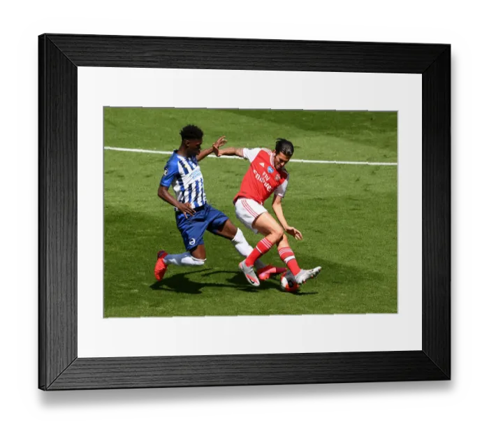 Framed Print : Brighton & Hove Albion v Arsenal FC - Premier League Brighton & Hove Albion v