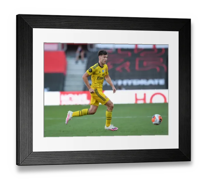 Framed Print : Kieran Tierney in Action: Southampton vs. Arsenal, Premier League 2019-2020 Framed Print : Kieran Tierney in Action: Southampton vs. Arsenal, Premier League 2019-2020
