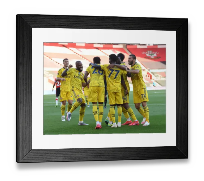 Framed Print : Arsenal's Joe Willock Scores Second Goal in Southampton Victory, 2019-2020 Premier League