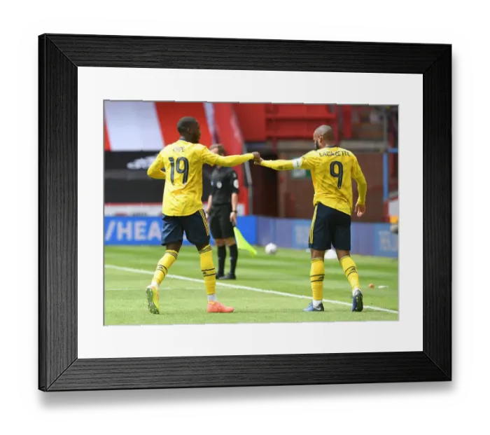 Framed Print : Arsenal's Nicolas Pepe and Alexandre Lacazette Celebrate Goal in FA Cup Quarterfinal vs Sheffield United