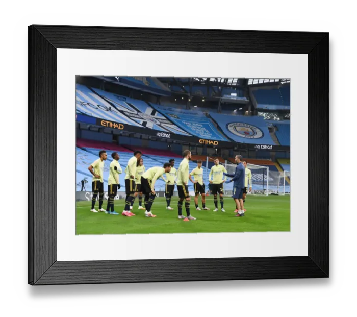 Framed Print : Arsenal vs Manchester City: Premier League Showdown - Warm-Up at Etihad Stadium