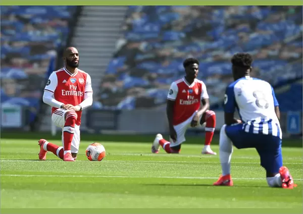 Arsenal's Alex Lacazette Takes a Knee at Empty Brighton Stadium - Premier League 2019-2020