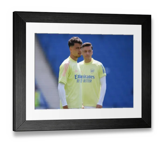 Framed Print : Arsenal's Gabriel Martinelli Readies for Empty Brighton Clash (2020) Framed Print : Arsenal's Gabriel Martinelli Readies for Empty Brighton Clash (2020)