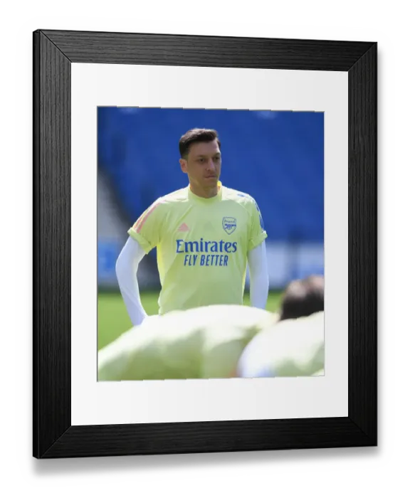 Framed Print : Arsenal's Ozil Waits on Empty Sidelines: Brighton vs. Arsenal, Premier League 2019-2020 Framed Print : Arsenal's Ozil Waits on Empty Sidelines: Brighton vs. Arsenal, Premier League 2019-2020